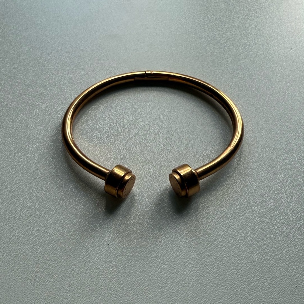 Henri Bendel Bracelet